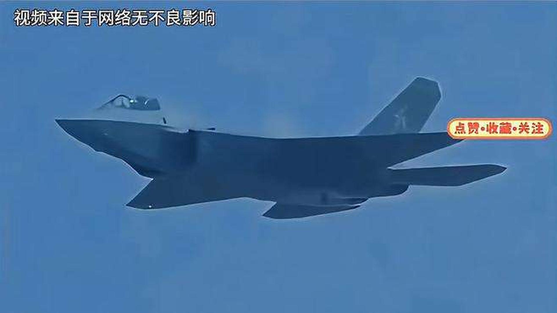 殲-35首飛視頻震撼發(fā)布，揭秘新一代艦載機輝煌瞬間，揭秘殲-35首飛瞬間，新一代艦載機的輝煌震撼發(fā)布