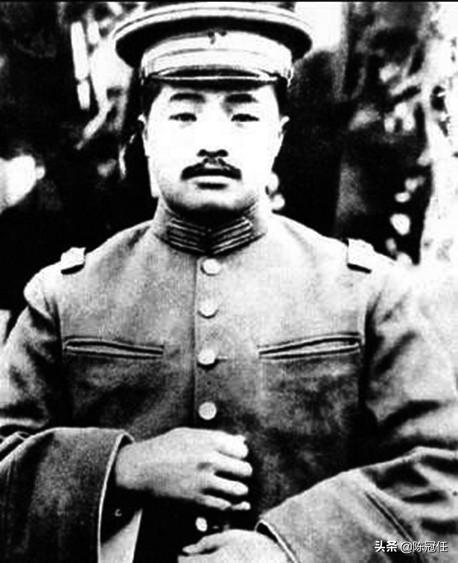 關(guān)于殲-20飛行員叛變的真相探討，殲-20飛行員叛變真相揭秘