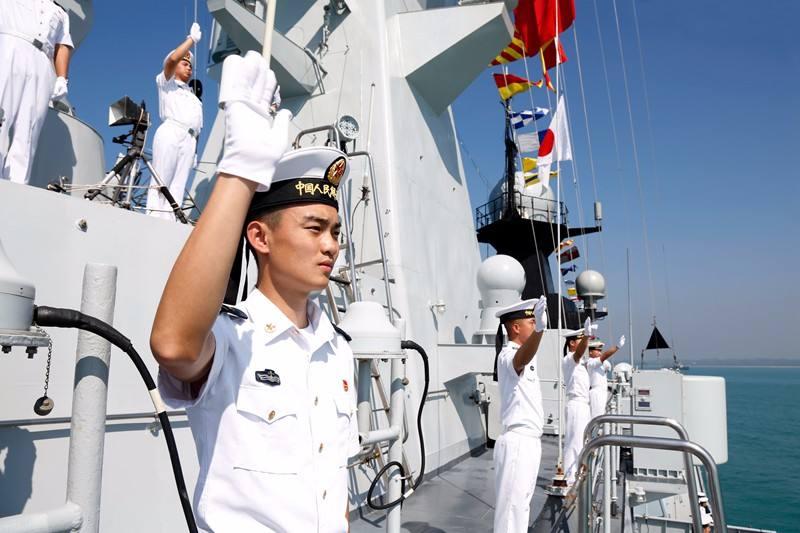 艦艇圖片，探索海洋的壯麗瞬間，探索海洋壯麗瞬間的艦艇圖片集