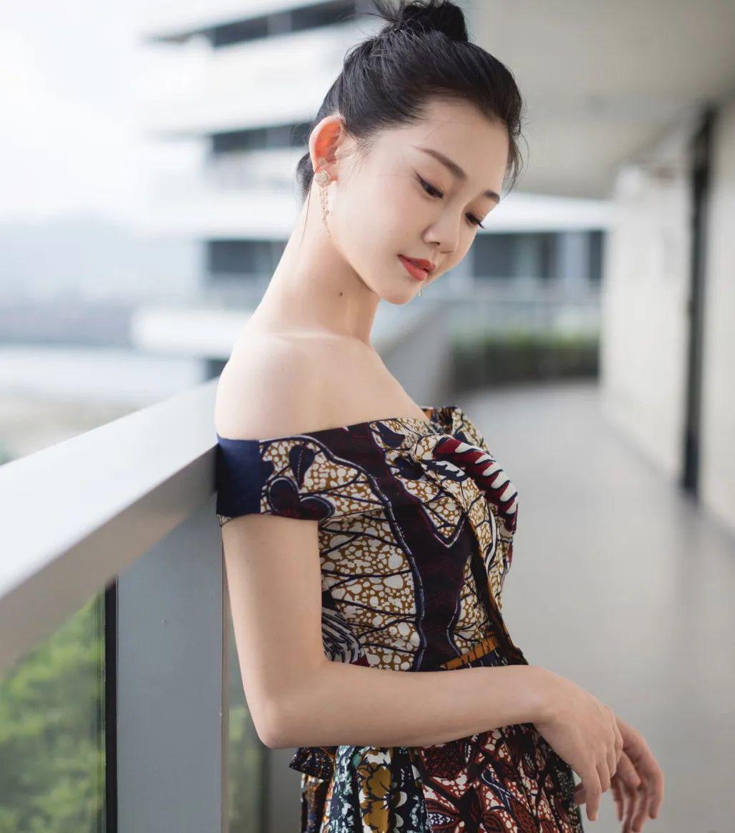 苗苗原名叫什么，深度解析與揭秘，苗苗原名的深度解析與揭秘