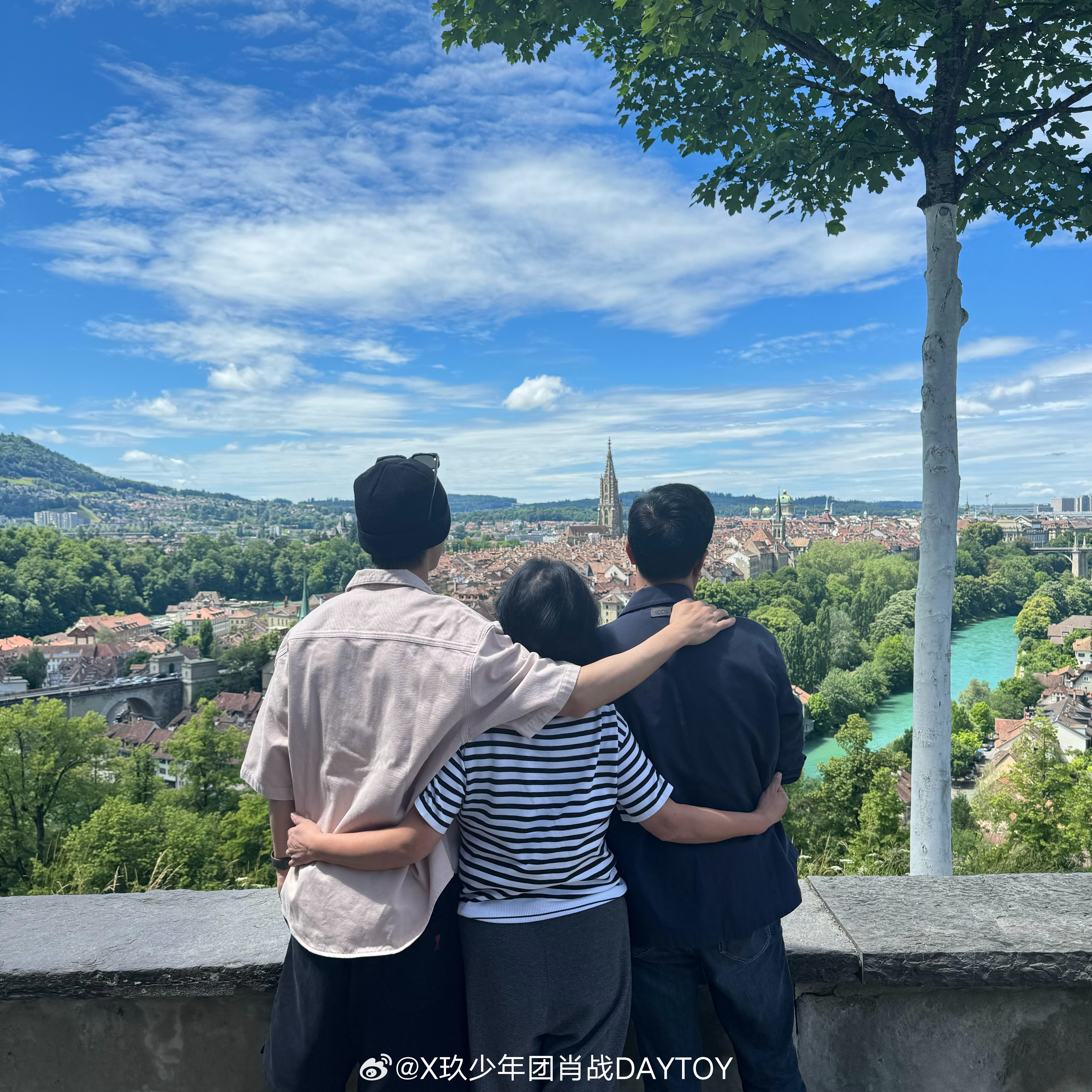 王中王一肖一碼一特一中一家四口的獨特魅力與美好生活，王中王一肖一家四口的獨特魅力與溫馨生活