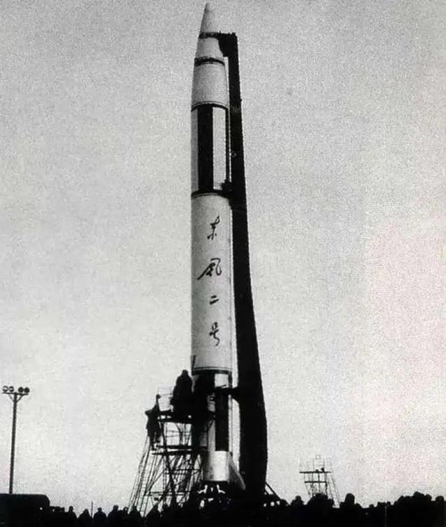 C130大力神運(yùn)輸機(jī)載重，空中巨無(wú)霸的運(yùn)載能力解析，C130大力神運(yùn)輸機(jī)，空中巨無(wú)霸的運(yùn)載能力深度解析