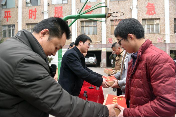鎮(zhèn)雄縣退役軍人事務(wù)局最新項(xiàng)目，深化服務(wù)，致敬英雄，鎮(zhèn)雄縣退役軍人事務(wù)局深化服務(wù)項(xiàng)目，致敬英雄情暖人心