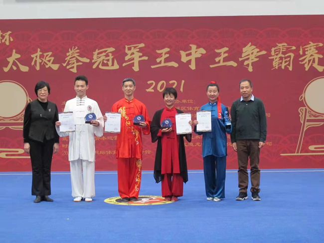 王中王鐵數(shù)盤(pán)皿肖選一肖，深度解析與SEO優(yōu)化策略，王中王鐵數(shù)盤(pán)皿肖選一肖深度解析與SEO策略指南